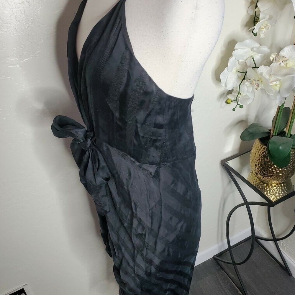 Significant Other Daphne V-Neck Cupro Midi Dress 4 in black - Picture 6 of 9